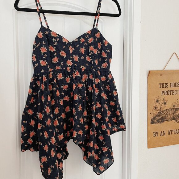 Mudd Navy & Red Dot Floral Layered Baby Doll Tank Top Blouse Medium Summer Y2K - Picture 4 of 6